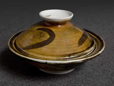 Shino Glazed Bowl with lid